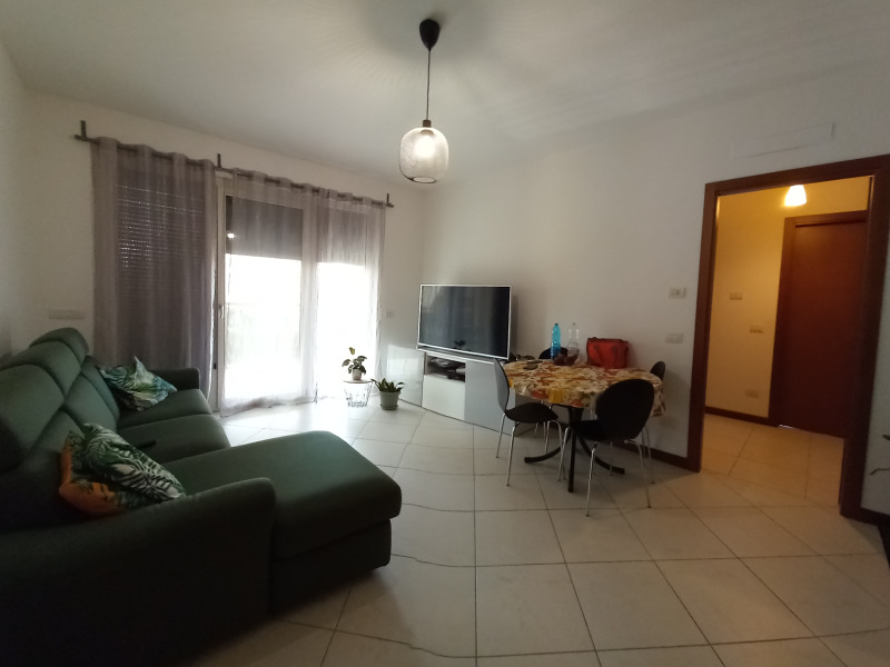 FONTANELLATO - APPARTAMENTO SEMIARREDATO CON 2 CAMERE E ASCENSORE - FO 39