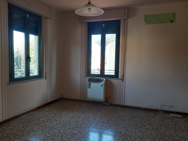 FONTANELLATO - APPARTAMENTO CON 3 CAMERE DA LETTO - FO 447