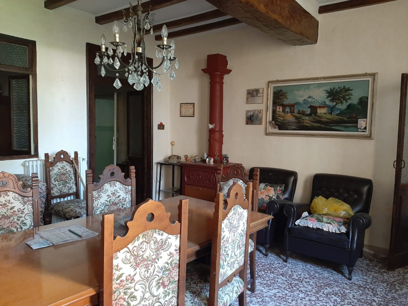 FONTANELLATO - FABBRICATO TRIFAMILIARE IN CENTRO STORICO - FO 377