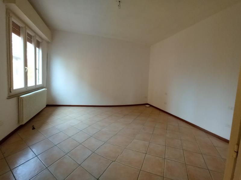 FONTANELLATO - APPARTAMENTO  CON INGRESSO INDIPENDENTE - FO 416