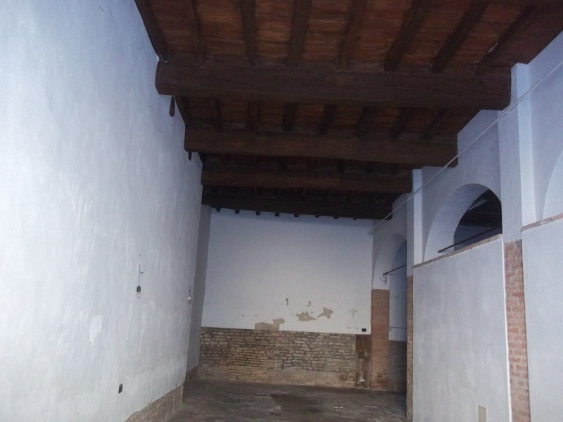 SORAGNA - VENDE CENTRO STORICO - FO 316