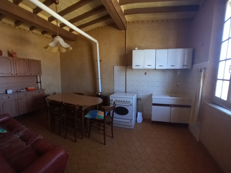 FONTEVIVO - APPARTAMENTO 200 MQ IN PIAZZA - FO 424