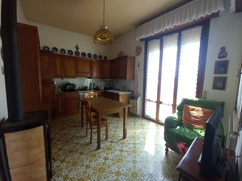 FONTANELLATO -  VILLA BIFAMILIARE CON GIARDINO  FRONTE SANTUARIO - FO 427